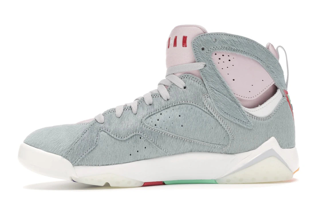 Air Jordan 7 Retro Neutral Grey