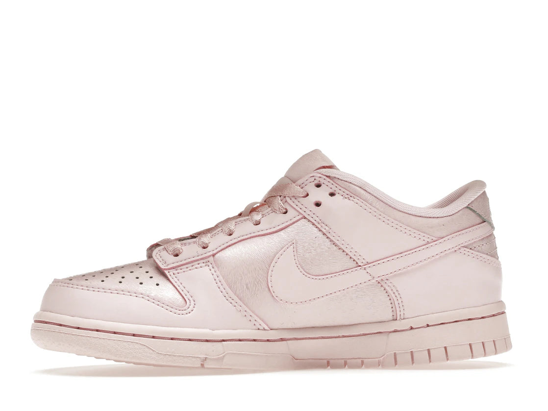 Nike Dunk Low Prism Pink