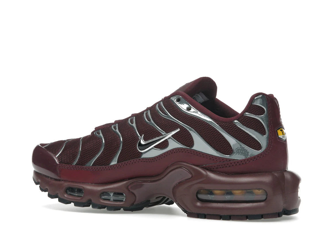Nike Air Max Plus SE Night Maroon Metallic Silver