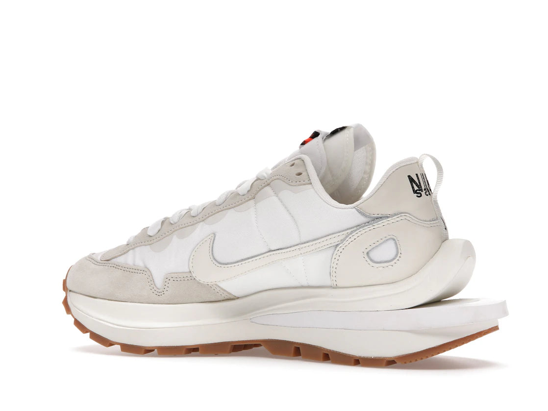 Nike Vaporwaffle sacai Sail Gum
