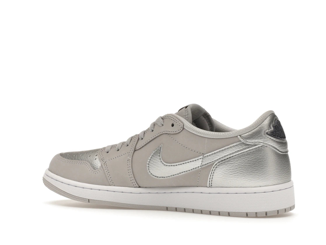 Jordan 1 Low OG Metallic Silver