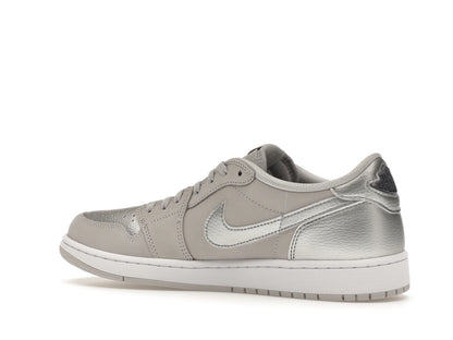 Jordan 1 Low OG Metallic Silver