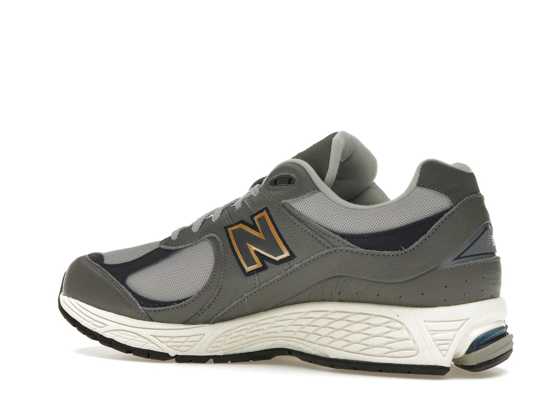 New Balance 2002R Castlerock