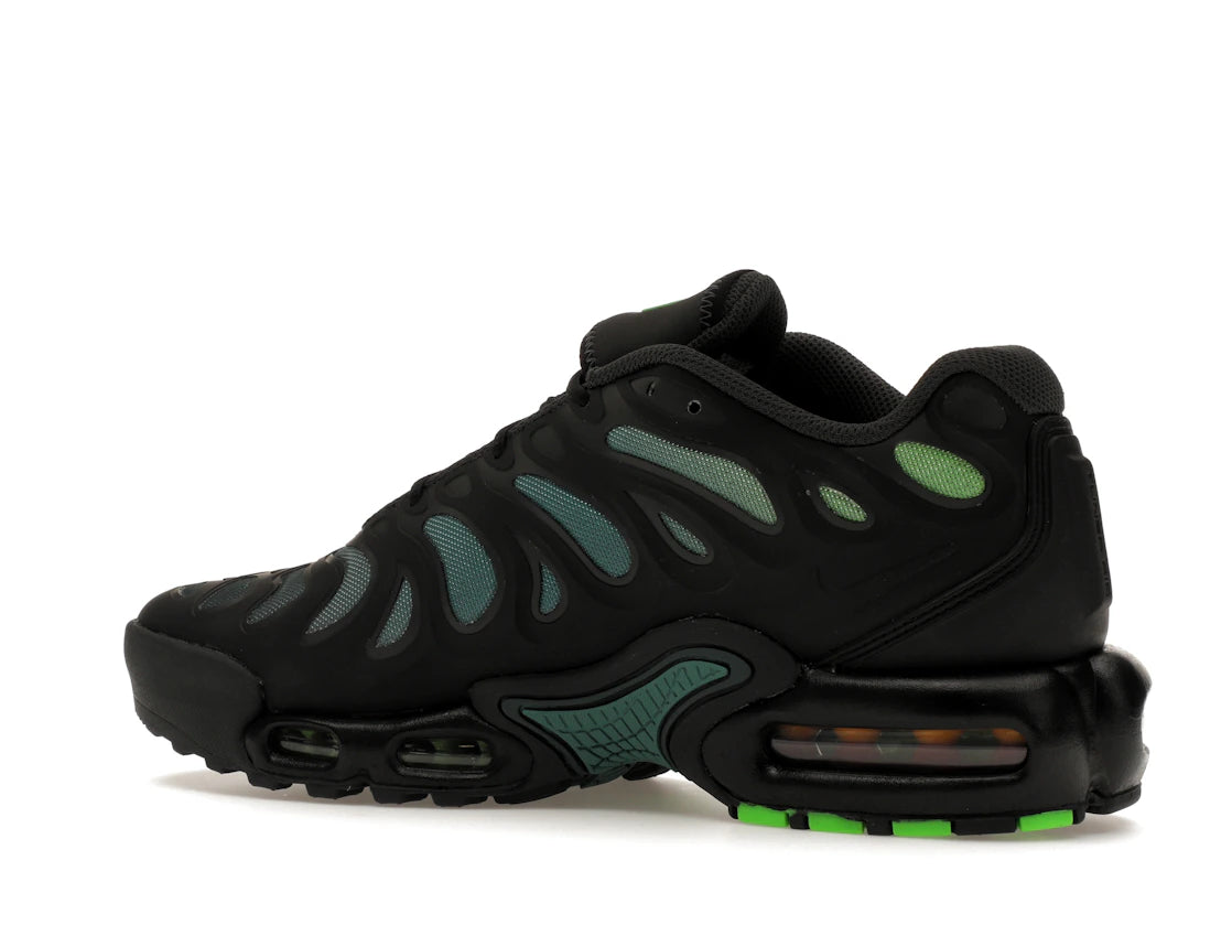 Nike Air Max Plus Drift Black Volt