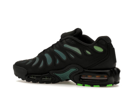 Nike Air Max Plus Drift Black Volt