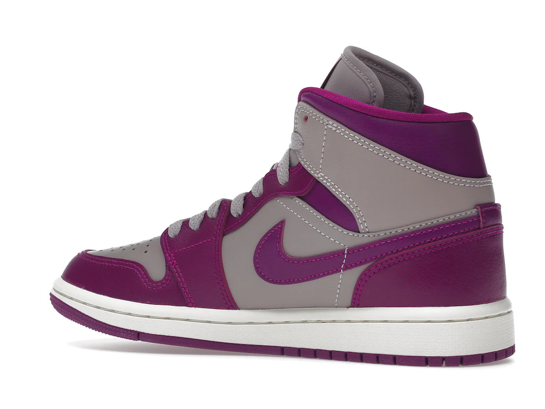 Jordan 1 Mid Magenta (2022)