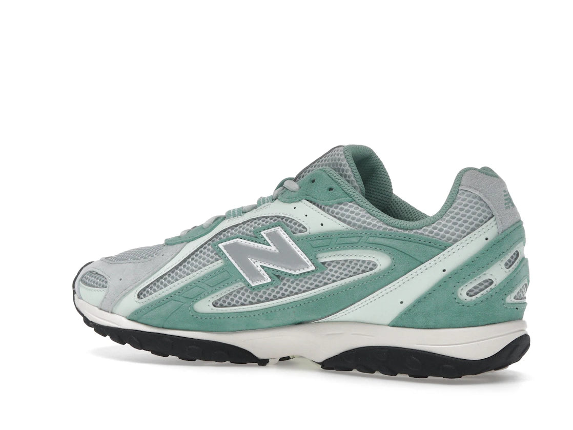 New Balance 204L Kith Green Silver