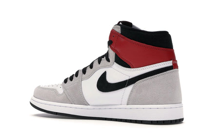 Jordan 1 Retro High Light Smoke Grey