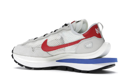 Nike Vaporwaffle sacai Sport Fuchsia Game Royal
