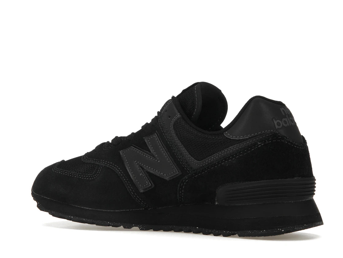 New Balance 574 Triple Black