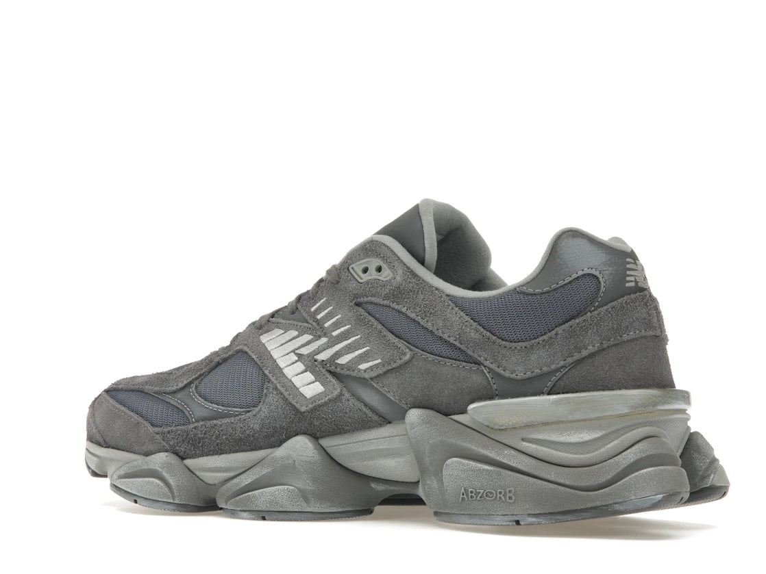 New Balance 9060 Magnet