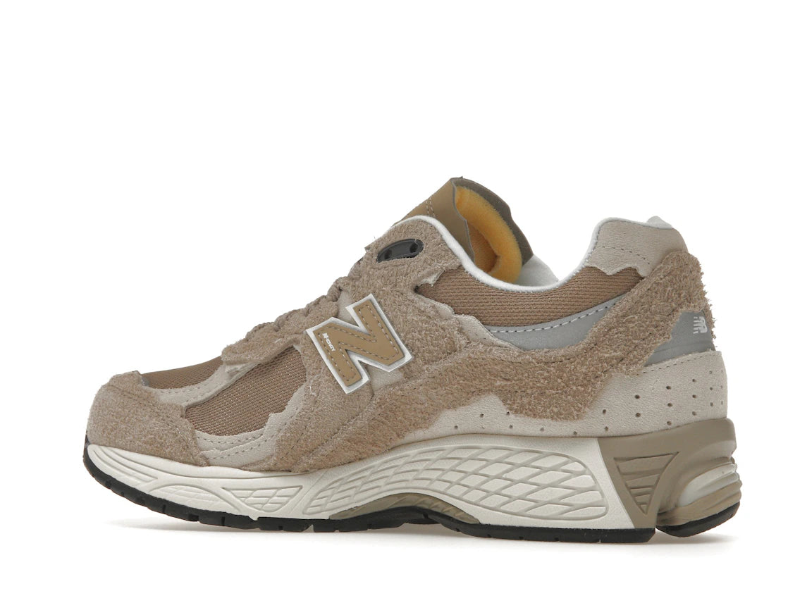 New Balance 2002R Protection Pack Driftwood