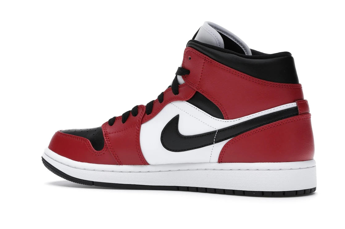 Jordan 1 Mid Chicago Toe