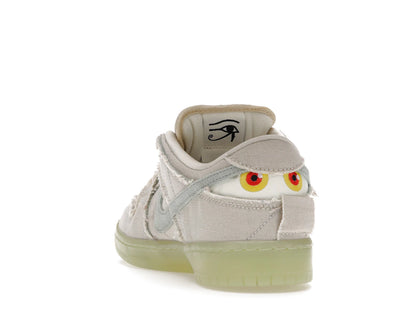Nike SB Dunk Low Mummy