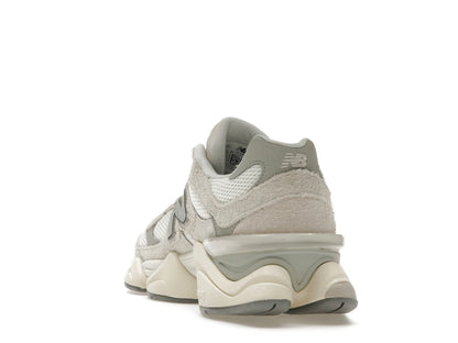 New Balance 9060 Moonbeam Sea Salt