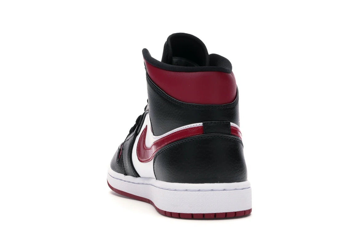 Jordan 1 Mid Bred Toe