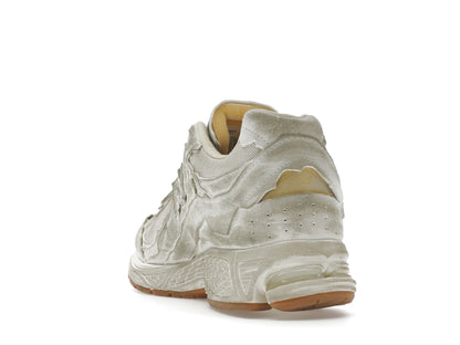 New Balance 2002R Protection Pack Distressed
