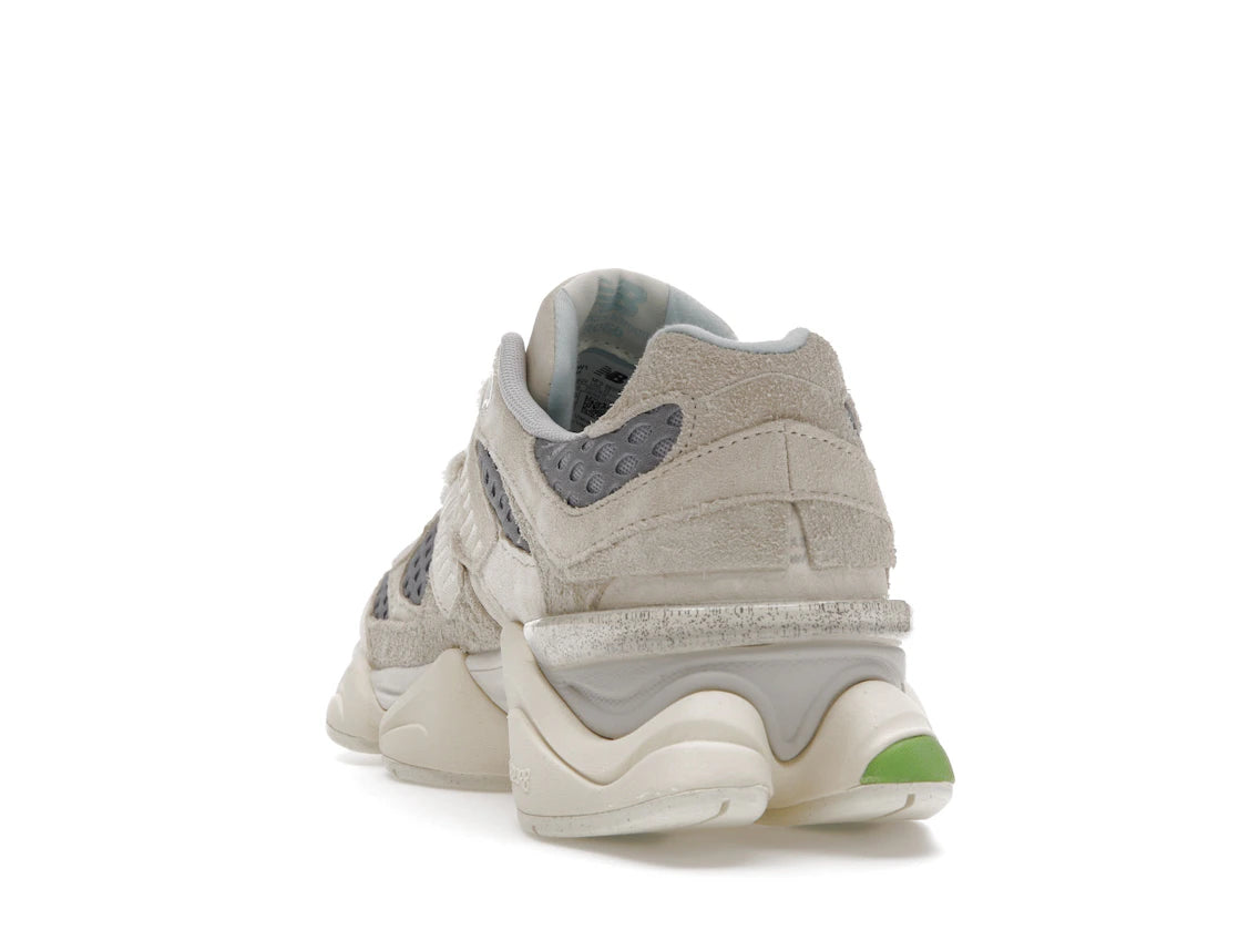 New Balance 9060 Bricks & Wood