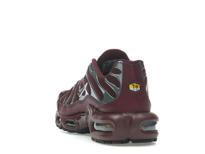 Nike Air Max Plus SE Night Maroon Metallic Silver