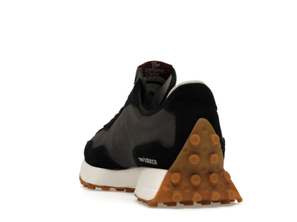 New Balance 327 Black Moonbeam