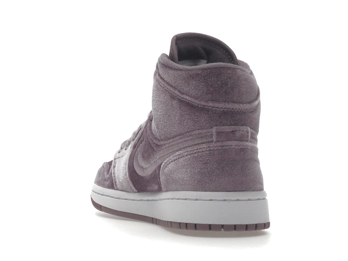 Air Jordan 1 Mid SE Purple Velvet