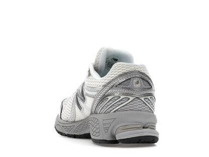 New Balance 860v2 Sea Salt Harbor Grey