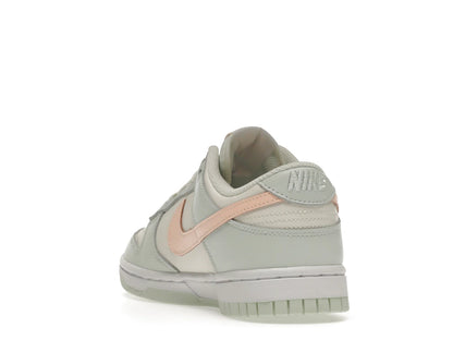 Nike Dunk Low Barely Green