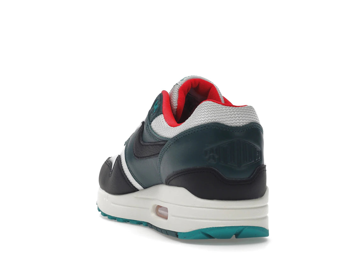 Nike Air Max 1 LeBron James Liverpool F.C.