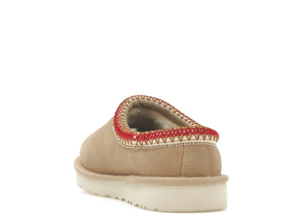 Pantoufles UGG Tasman couleur sable cerise foncé (Femme)