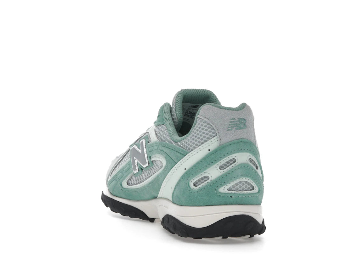 New Balance 204L Kith Green Silver