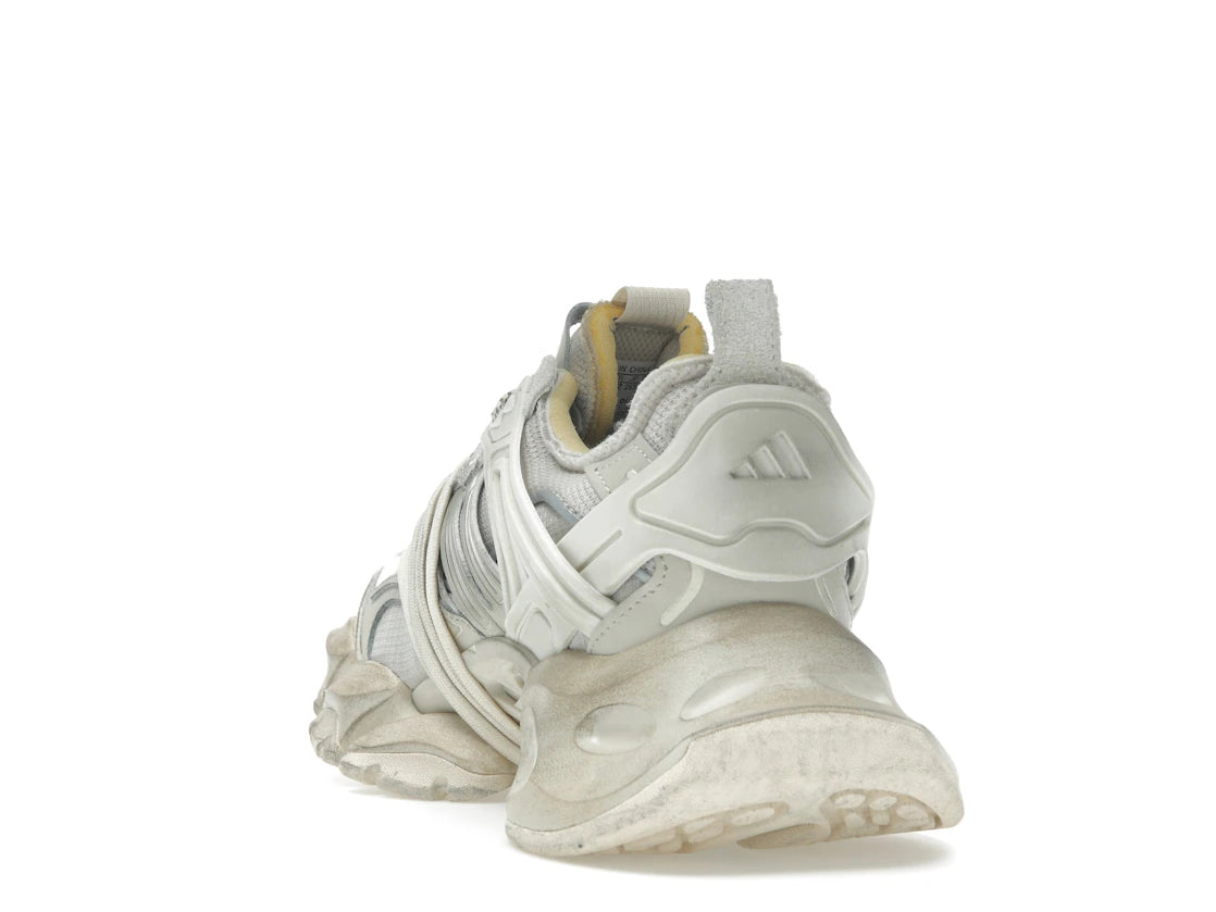 adidas XLG Runner Deluxe Wonder Beige