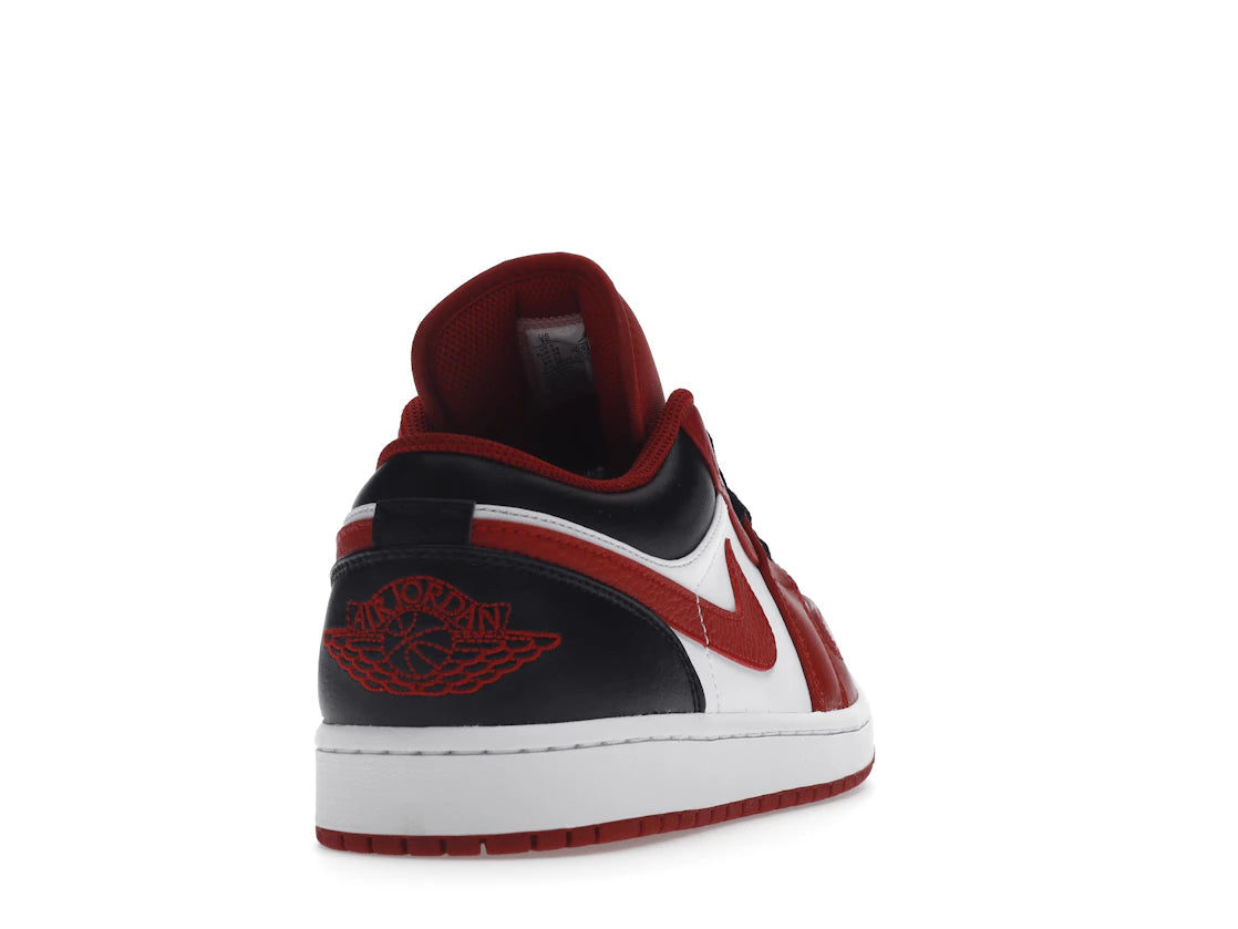 Jordan 1 Low Bulls