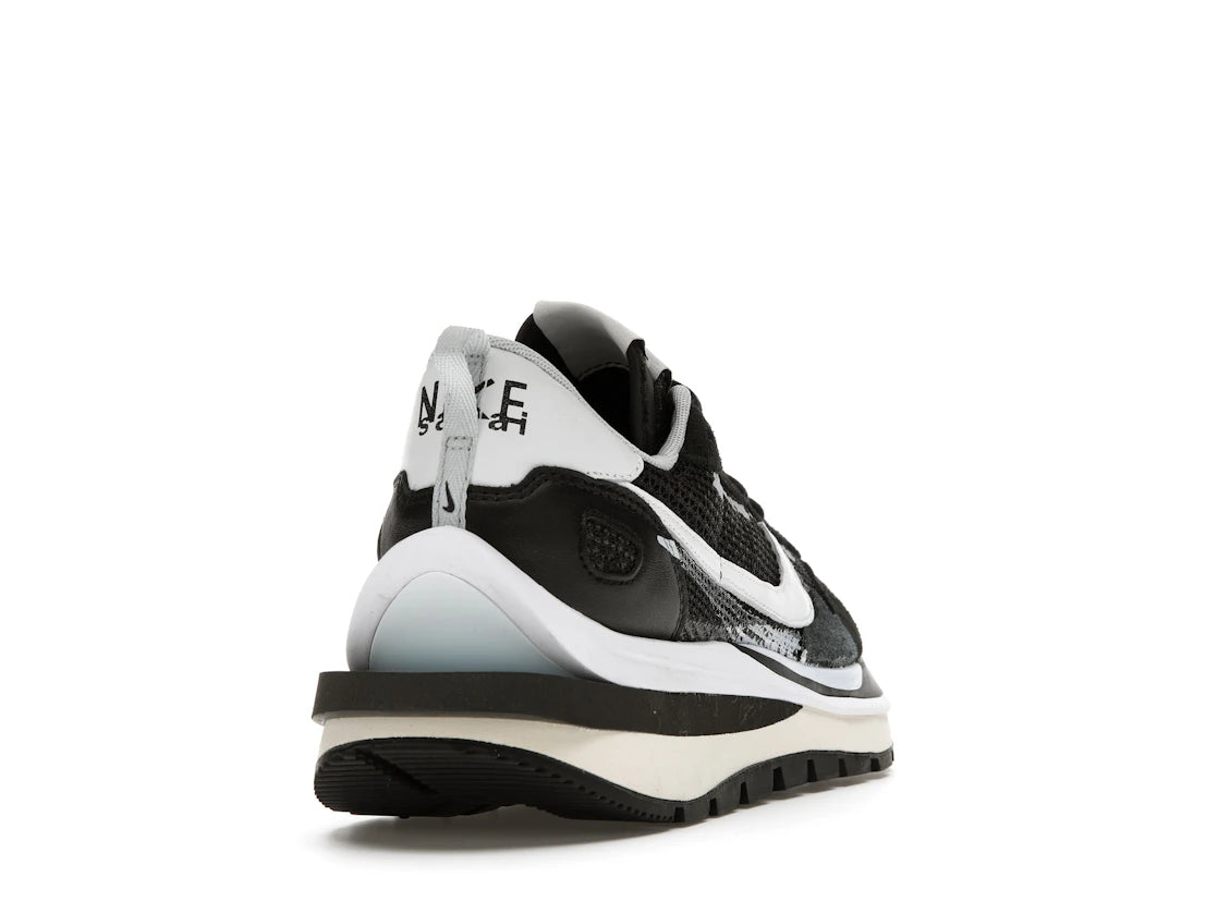 Nike Vaporwaffle sacai Black White
