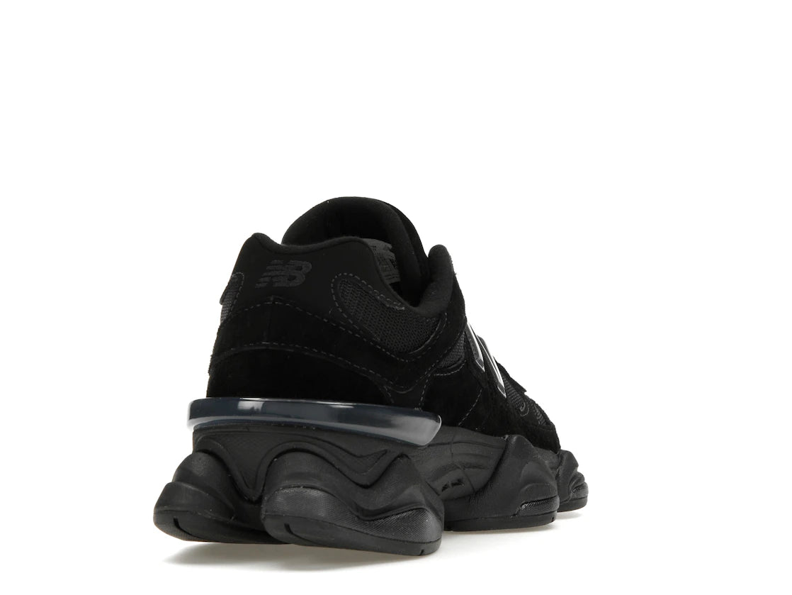 New Balance 9060 Triple Black