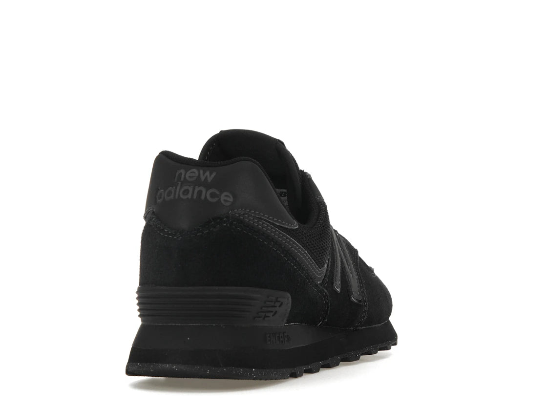 New Balance 574 Triple Black