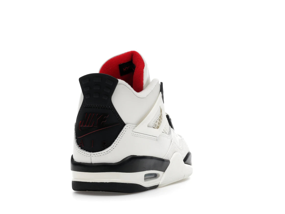 Air Jordan 4 Retro Flight Club