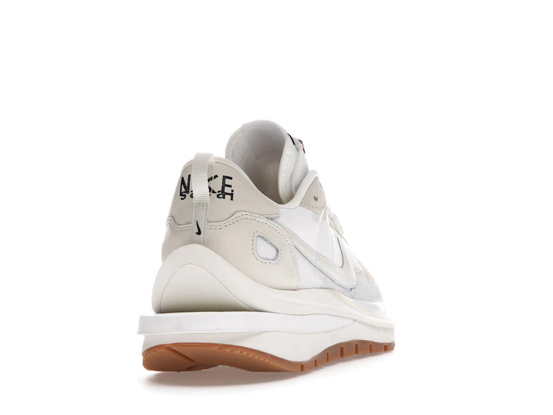 Nike Vaporwaffle sacai Sail Gum
