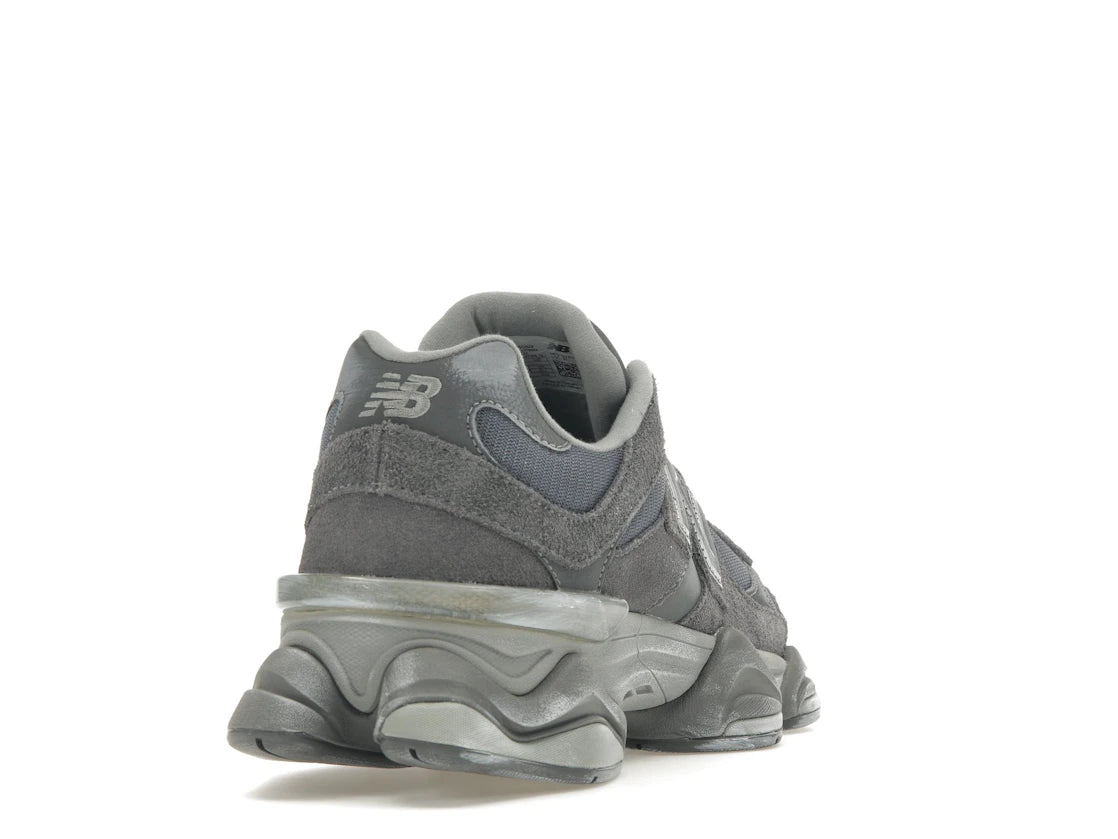 New Balance 9060 Magnet