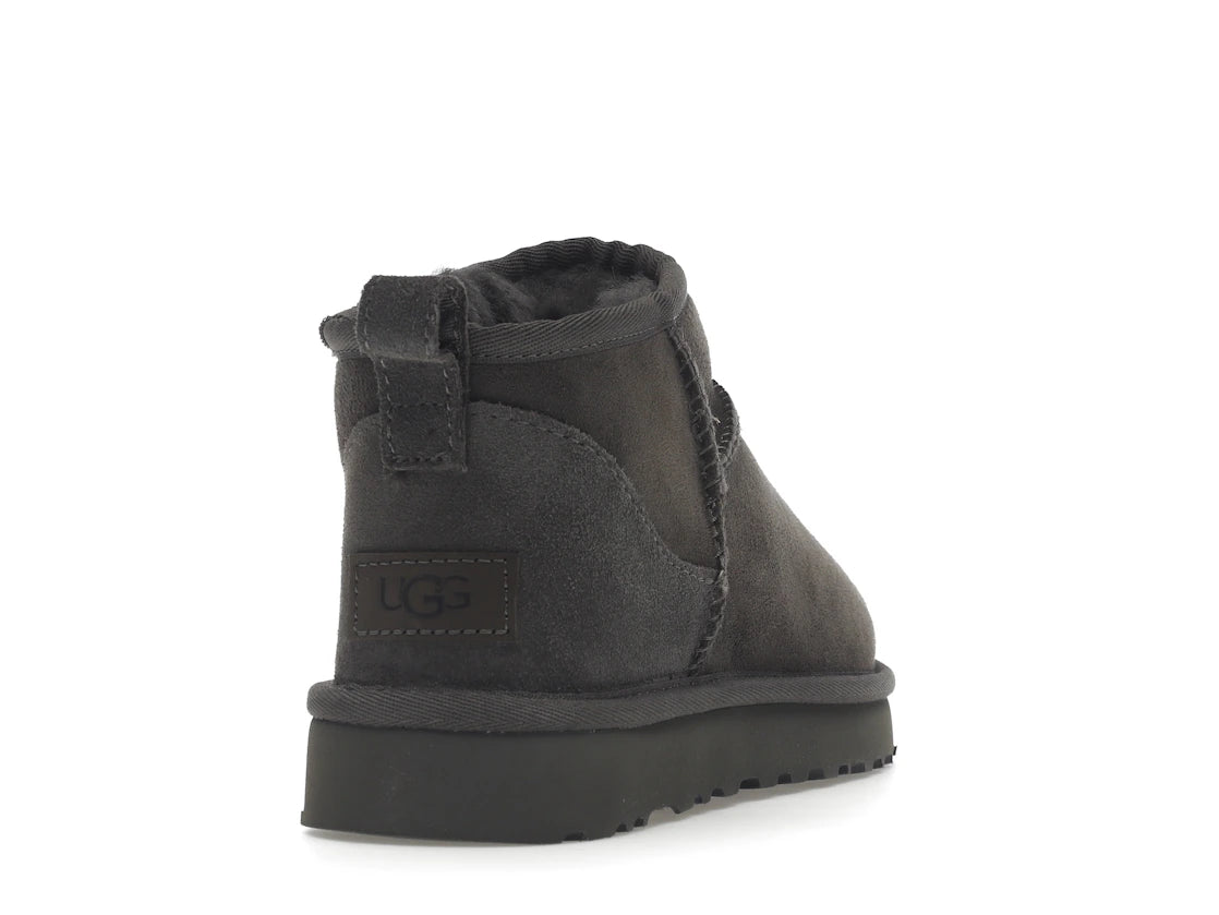 Bottes UGG Classic Ultra Mini grises (Femme)