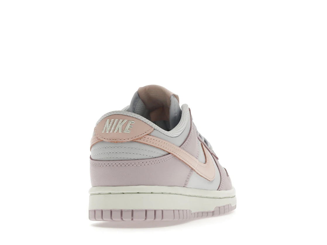 Nike Dunk Low Easter