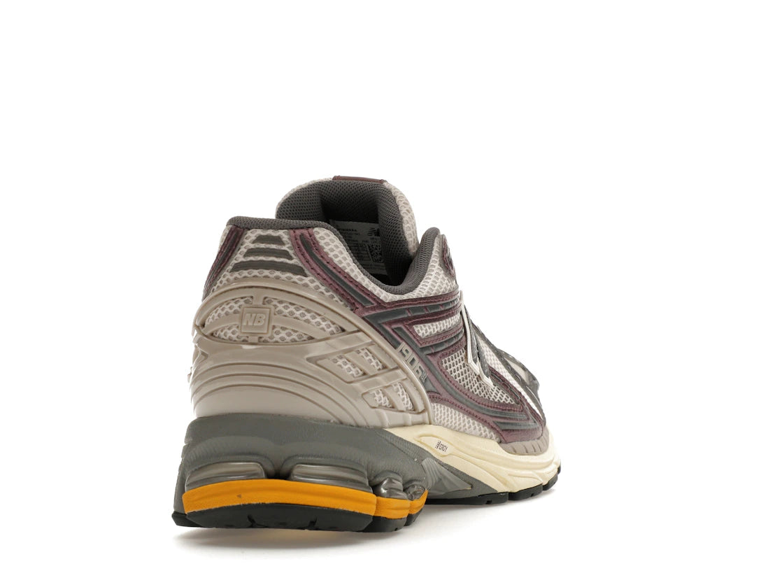 New Balance 1906R Licorice