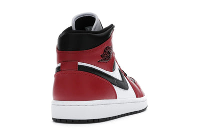 Jordan 1 Mid Chicago Toe