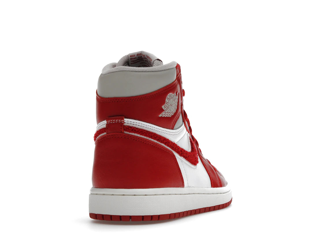 Jordan 1 Retro High OG Varsity Red