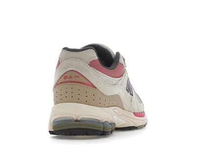 New Balance 2002R Hiking Pack Beige
