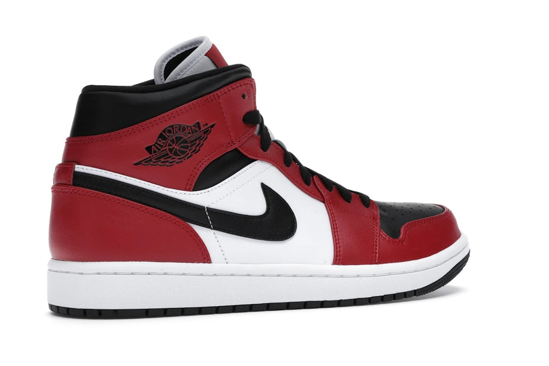 Jordan 1 Mid Chicago Toe