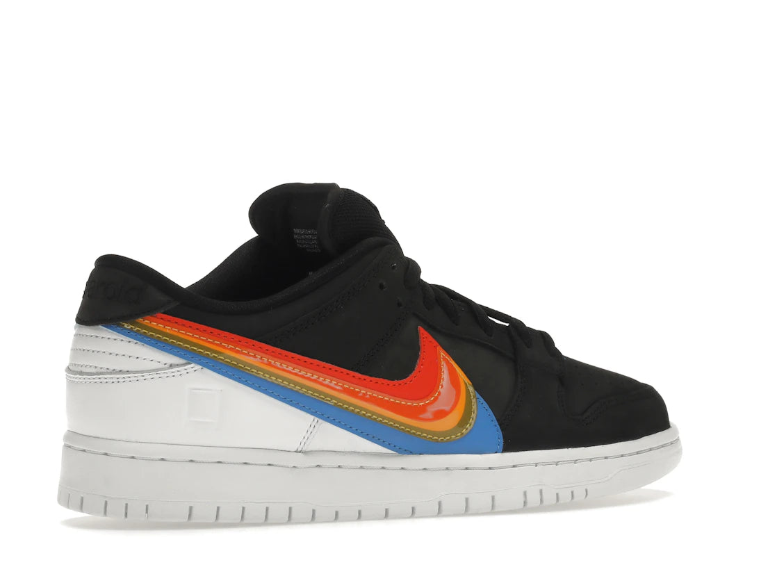 Nike SB Dunk Low Polaroid