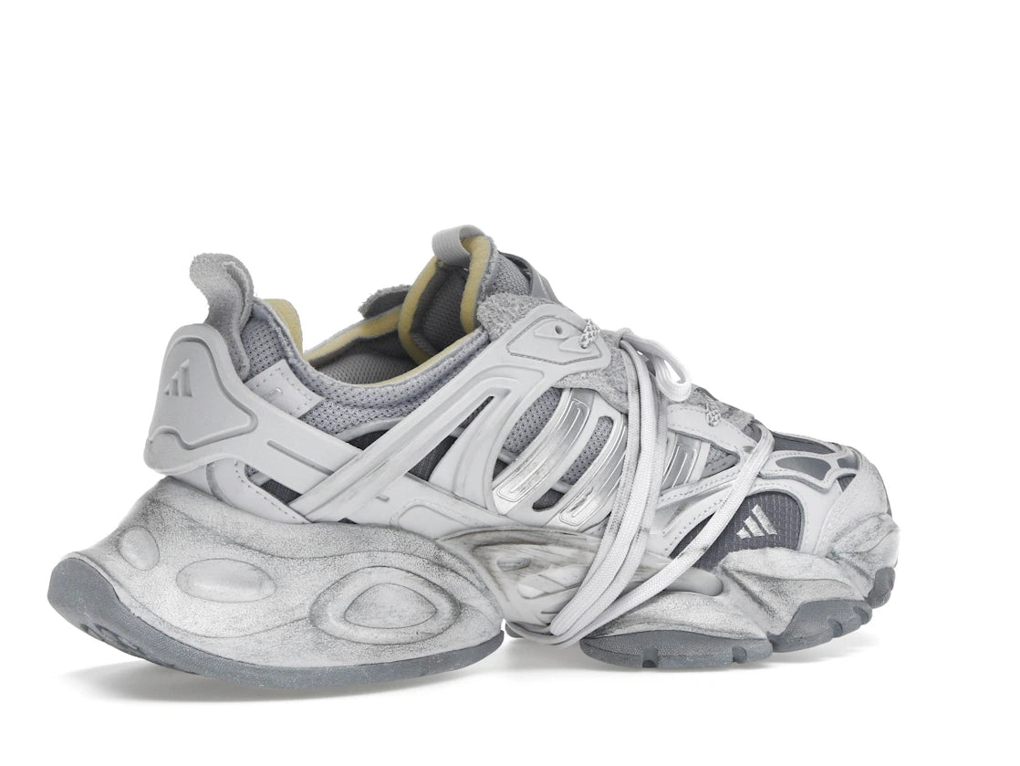 adidas XLG Runner Deluxe Gray