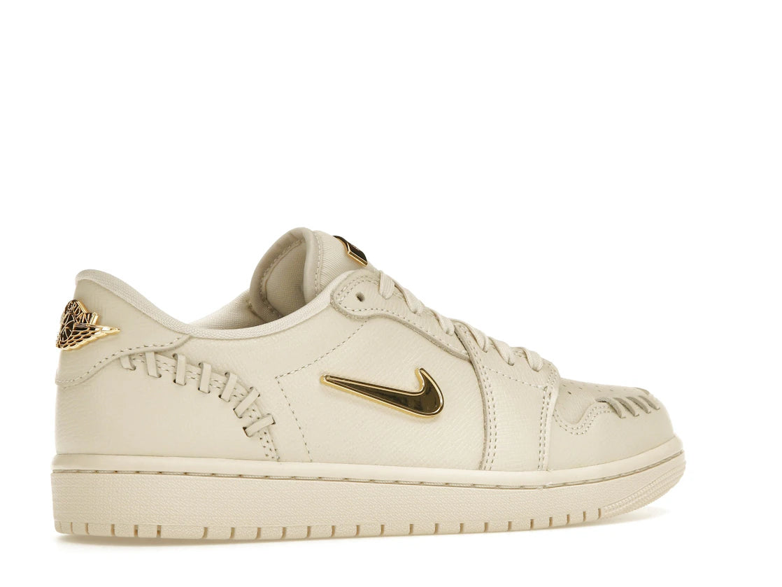 Jordan 1 Low Method of Make Legend Light Brown