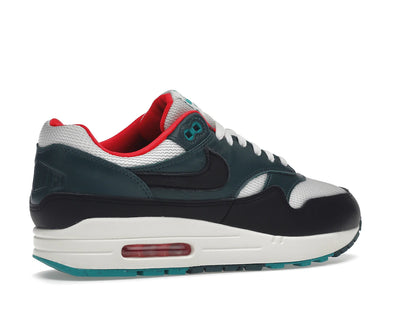 Nike Air Max 1 LeBron James Liverpool F.C.