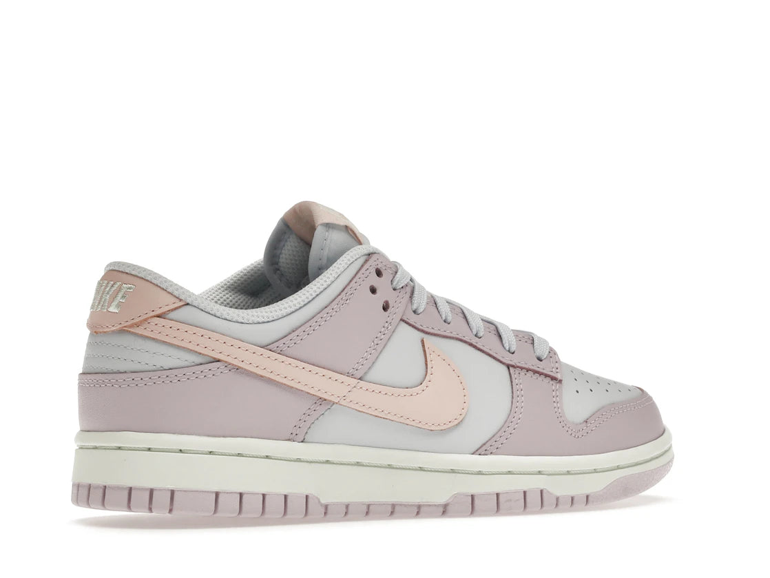 Nike Dunk Low Easter